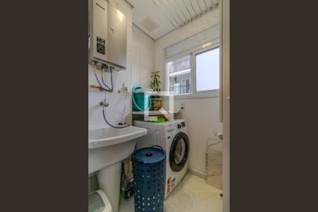 Apartamento à venda com 65m², 2 quartos e 2 vagasÁrea de serviço