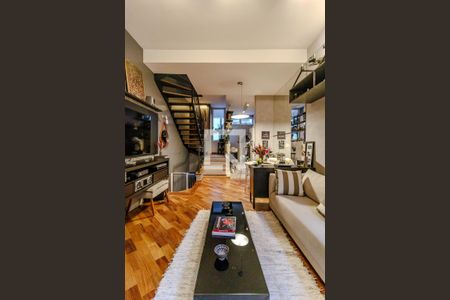 Sala de casa de condomínio à venda com 2 quartos, 115m² em Real Parque, São Paulo