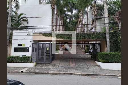 Casa de condomínio à venda com 115m², 2 quartos e 3 vagas Casa de condomínio à venda com 115m², 2 quartos e 3 vagasFachada