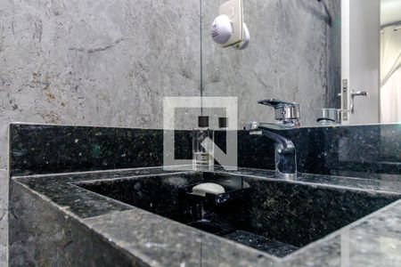 Casa de condomínio à venda com 115m², 2 quartos e 3 vagas Casa de condomínio à venda com 115m², 2 quartos e 3 vagasBanheiro da Suíte 2