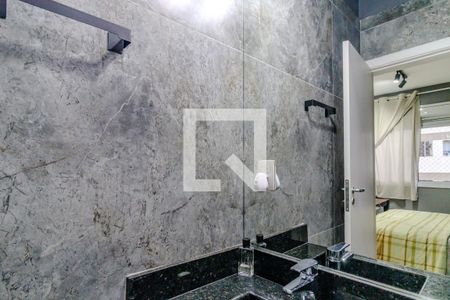 Casa de condomínio à venda com 115m², 2 quartos e 3 vagas Casa de condomínio à venda com 115m², 2 quartos e 3 vagasBanheiro da Suíte 2