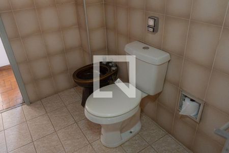 Apartamento à venda com 97m², 2 quartos e 2 vagas Apartamento à venda com 97m², 2 quartos e 2 vagasBanheiro