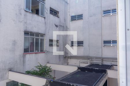 Apartamento à venda com 97m², 2 quartos e 2 vagas Apartamento à venda com 97m², 2 quartos e 2 vagasVista da Área de Serviço