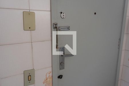 Apartamento à venda com 97m², 2 quartos e 2 vagas Apartamento à venda com 97m², 2 quartos e 2 vagasCozinha