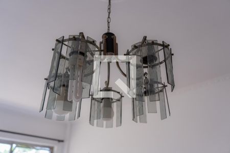 Apartamento à venda com 97m², 2 quartos e 2 vagas Apartamento à venda com 97m², 2 quartos e 2 vagasDetalhe Sala