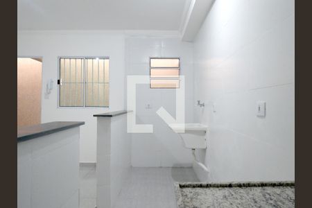 Sala/Cozinha de casa de condomínio para alugar com 1 quarto, 30m² em Chácara Inglesa, São Paulo