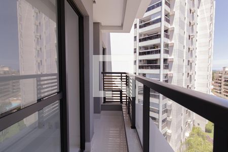 Apartamento à venda com 117m², 3 quartos e 3 vagas Apartamento à venda com 117m², 3 quartos e 3 vagasVaranda Suíte 1