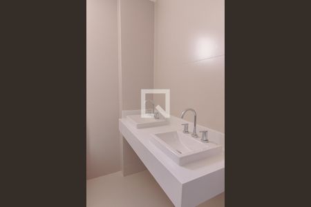 Apartamento à venda com 117m², 3 quartos e 3 vagas Apartamento à venda com 117m², 3 quartos e 3 vagasBanheiro Suíte 3