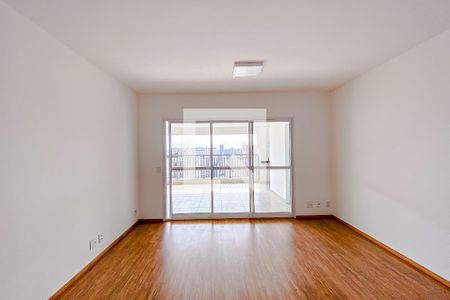 Apartamento para alugar com 135m², 3 quartos e 2 vagasSala