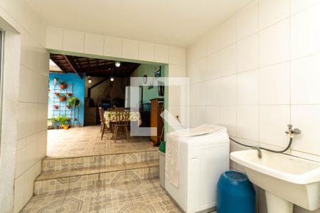 Casa à venda com 280m², 3 quartos e 3 vagasÁrea de Serviço