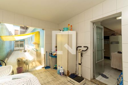 Casa à venda com 280m², 3 quartos e 3 vagasÁrea de Serviço