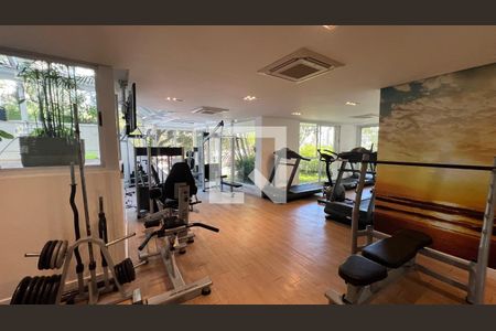 Apartamento à venda com 266m², 4 quartos e 4 vagasAcademia