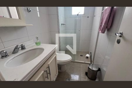 Apartamento à venda com 266m², 4 quartos e 4 vagasBanheiro da Suíte 1