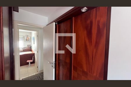 Apartamento à venda com 266m², 4 quartos e 4 vagasSuite 3