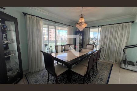 Apartamento à venda com 266m², 4 quartos e 4 vagasSala de Jantar