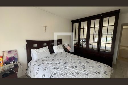 Apartamento à venda com 266m², 4 quartos e 4 vagasSuíte master