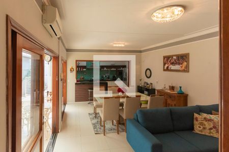 Sala de casa à venda com 2 quartos, 215m² em Jardim Eulina, Campinas