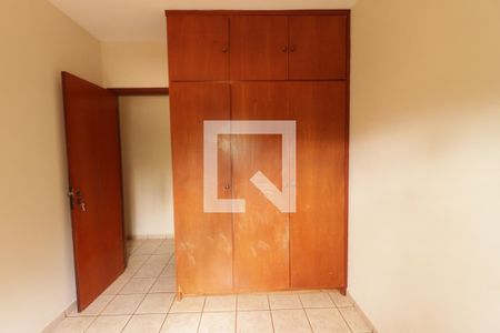 Quarto 1  de apartamento para alugar com 3 quartos, 75m² em Vila Seixas, Ribeirão Preto