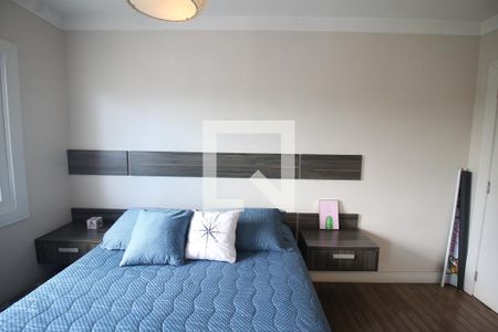 Casa à venda com 416m², 4 quartos e 8 vagasQuarto 2