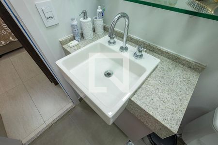 Suíte 1 - Banheiro de kitnet/studio à venda com 2 quartos, 68m² em Pinheiros, São Paulo