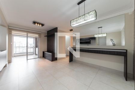 Sala de apartamento à venda com 2 quartos, 68m² em Vila Gumercindo, São Paulo