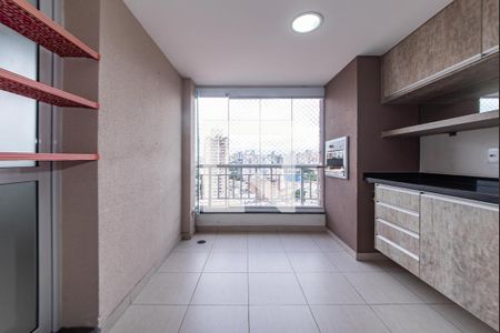 Varanda de apartamento à venda com 2 quartos, 68m² em Vila Gumercindo, São Paulo