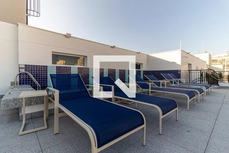 Studio à venda com 24m², 1 quarto e sem vagaÁrea comum - Piscina