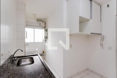 Cozinha de apartamento para alugar com 2 quartos, 58m² em Jardim Flor da Montanha, Guarulhos