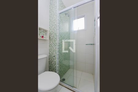 Banheiro Social de apartamento para alugar com 2 quartos, 58m² em Jardim Flor da Montanha, Guarulhos