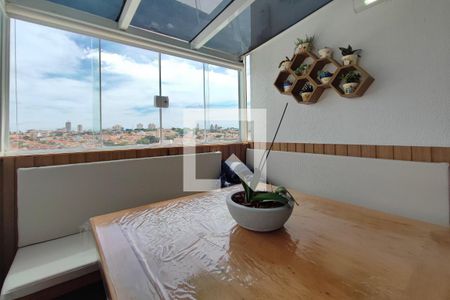 Apartamento à venda com 85m², 2 quartos e 1 vagaÁrea gourmet