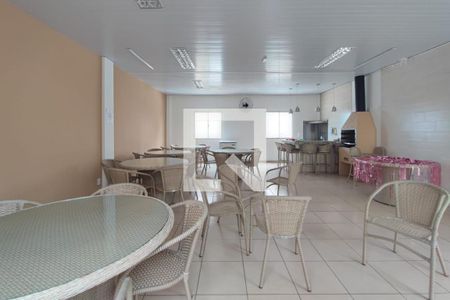 Apartamento à venda com 85m², 2 quartos e 1 vaga Apartamento à venda com 85m², 2 quartos e 1 vagaÁrea comum - Salão de festas