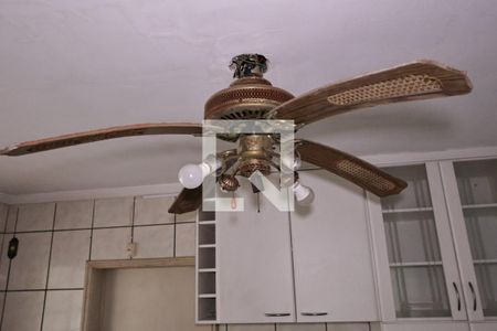 Casa à venda com 650m², 6 quartos e 4 vagascozinha