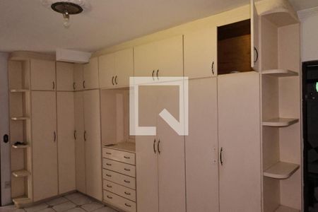 Casa à venda com 650m², 6 quartos e 4 vagasQuarto 1