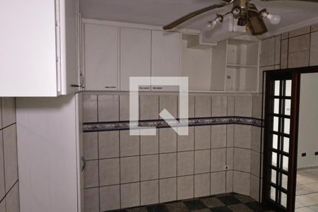 Casa à venda com 650m², 6 quartos e 4 vagascozinha