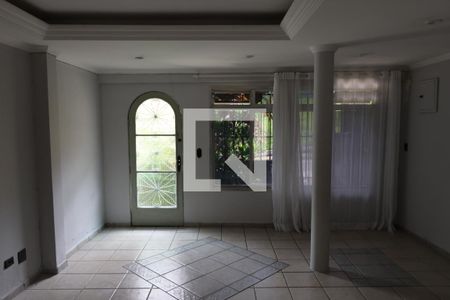 Casa à venda com 650m², 6 quartos e 4 vagasSala 2