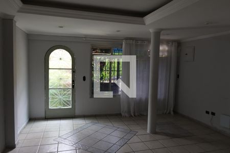 Casa à venda com 650m², 6 quartos e 4 vagasSala 2