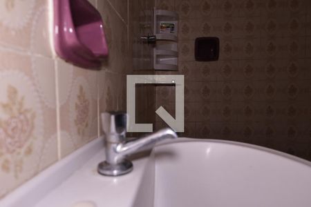 Casa à venda com 650m², 6 quartos e 4 vagasBanheiro 1