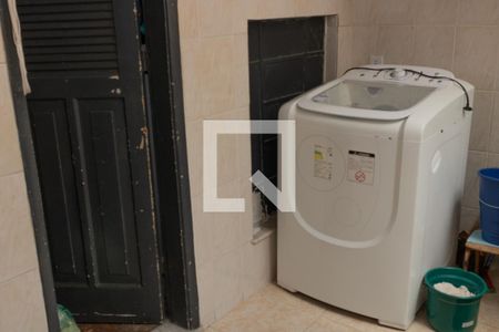 Apartamento à venda com 105m², 3 quartos e sem vagaÁrea de Serviço