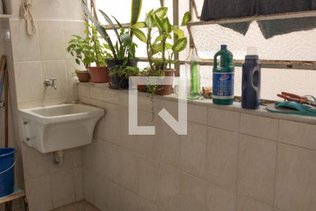 Apartamento à venda com 105m², 3 quartos e sem vagaÁrea de Serviço