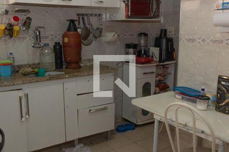 Apartamento à venda com 105m², 3 quartos e sem vagaCozinha