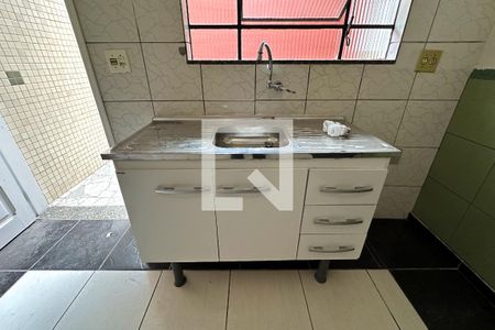 Casa para alugar com 50m², 1 quarto e sem vaga Casa para alugar com 50m², 1 quarto e sem vagaCozinha