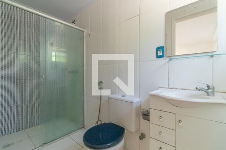 Banheiro de apartamento à venda com 1 quarto, 48m² em Santa Tereza, Porto Alegre