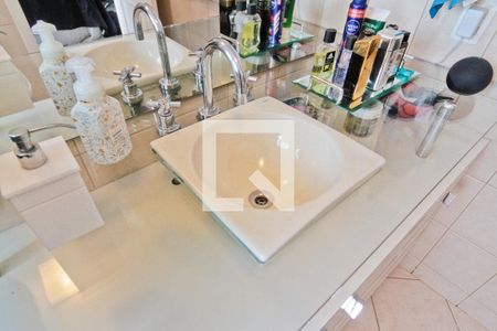 Casa para alugar com 320m², 3 quartos e 4 vagasBanheiro da Suíte 3