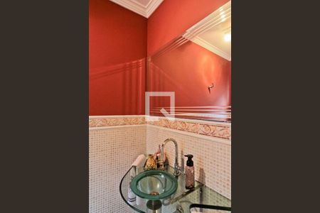 Casa para alugar com 320m², 3 quartos e 4 vagasLavabo