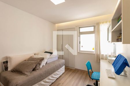 Apartamento à venda com 230m², 4 quartos e 2 vagasQuarto 1