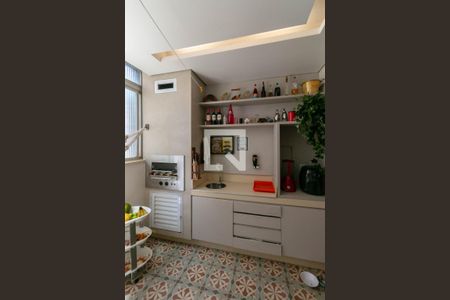 Apartamento à venda com 230m², 4 quartos e 2 vagasÁrea gourmet