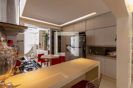 Apartamento à venda com 230m², 4 quartos e 2 vagasCozinha e Área de Serviço