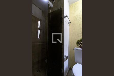 banheiro social_2 de apartamento à venda com 2 quartos, 54m² em Jardim São Savério, São Paulo