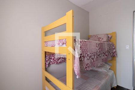 Casa à venda com 200m², 3 quartos e 3 vagas Casa à venda com 200m², 3 quartos e 3 vagasQuarto 3