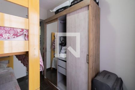 Casa à venda com 200m², 3 quartos e 3 vagas Casa à venda com 200m², 3 quartos e 3 vagasQuarto 3